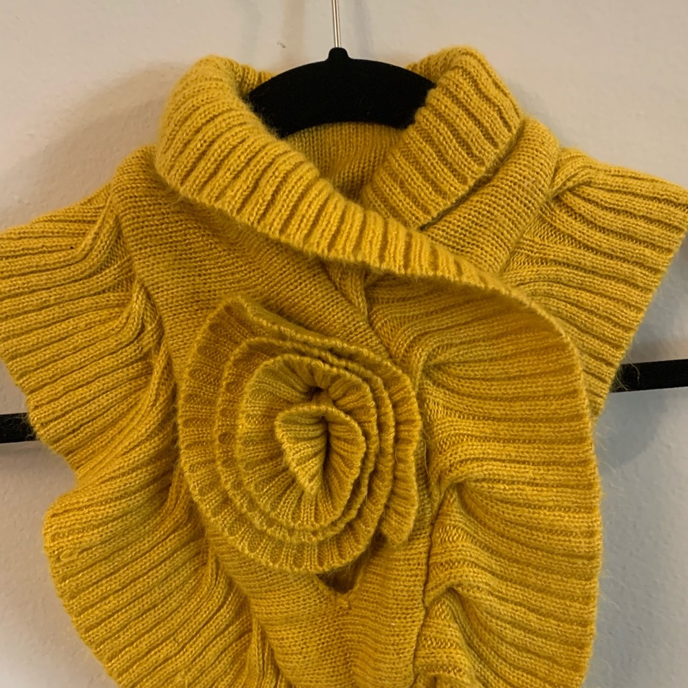 Mustard scarf